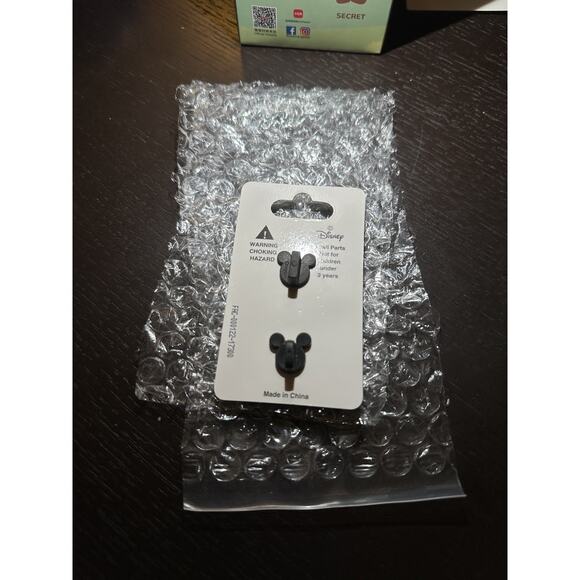 Disneyland Paris Authentic Cutie Couple Little Mermaid Ariel Eric Pin US SELLER - Picture 3 of 3